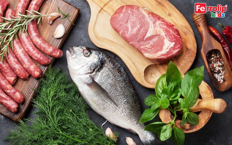 Trẻ lười ăn thịt, cá có nguy cơ thiếu sắt cao