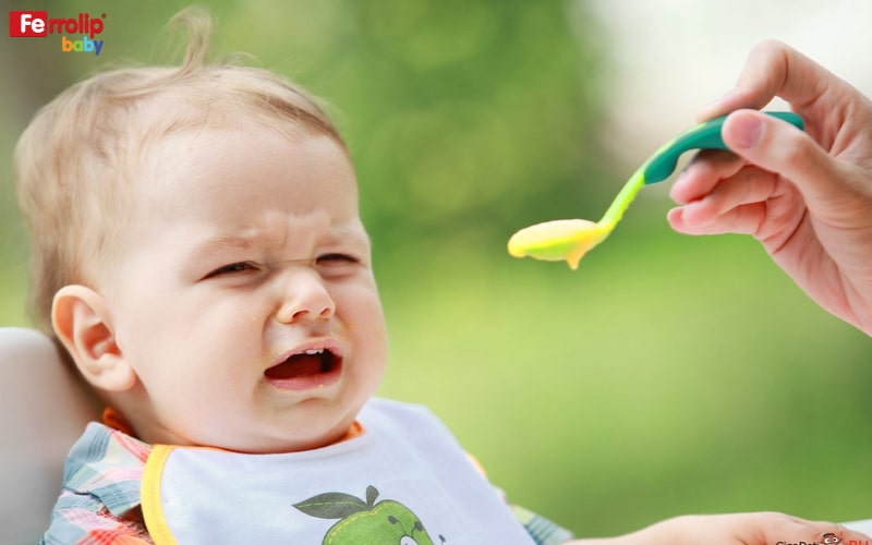 cách nhận biết trẻ thiếu máu: biếng ăn